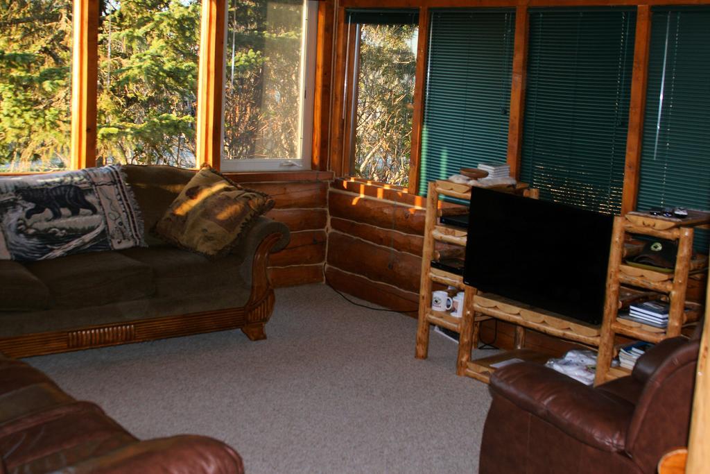 Bear Den Vacation Home Anchor Point Номер фото